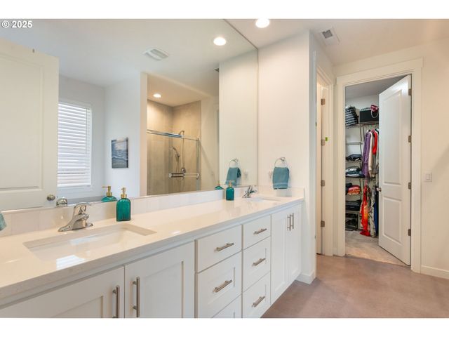 17753 Sw LOCKWOOD Ct, Sherwood, OR 97140