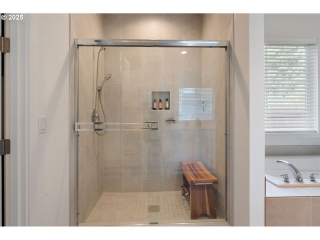 17753 Sw LOCKWOOD Ct, Sherwood, OR 97140