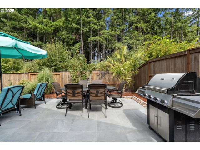 17753 Sw LOCKWOOD Ct, Sherwood, OR 97140