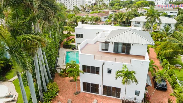 1121 Bel Air Drive, Highland Beach, FL 33487