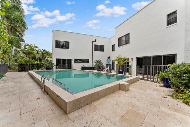 1121 Bel Air Drive, Highland Beach, FL 33487