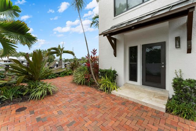 1121 Bel Air Drive, Highland Beach, FL 33487