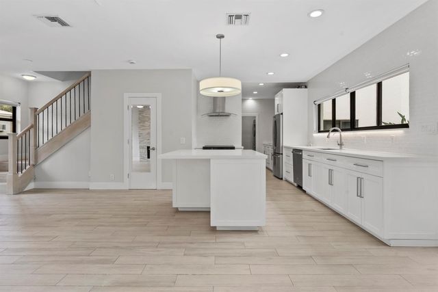 1121 Bel Air Drive, Highland Beach, FL 33487