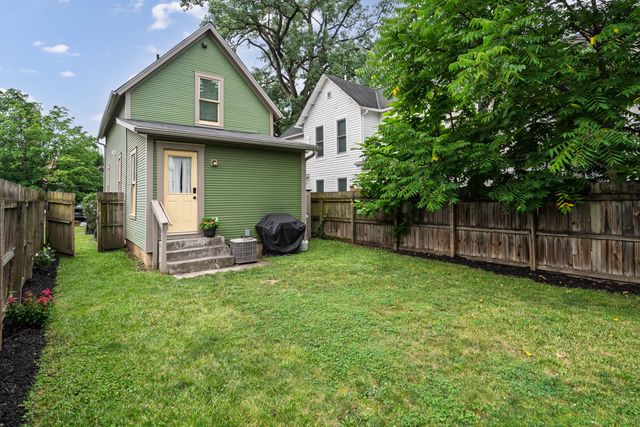 242 E 4th Avenue, Columbus, OH 43201