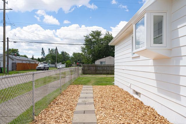 19894 Vermander Avenue, Clinton Twp, MI 48035