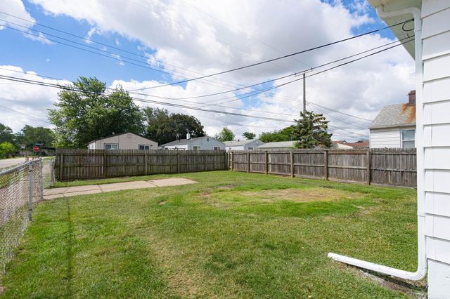 19894 Vermander Avenue, Clinton Twp, MI 48035