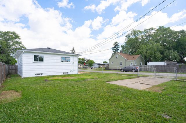 19894 Vermander Avenue, Clinton Twp, MI 48035