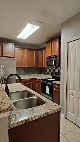 1815 COVENT GARDEN LANE, Longwood, FL 32750