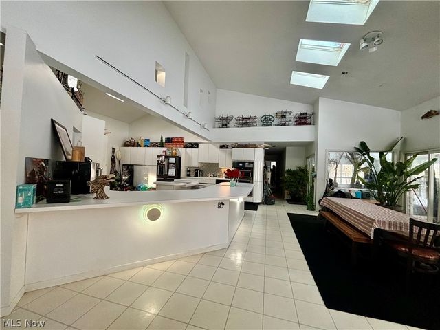 10765 Bell Road, Newbury, OH 44065