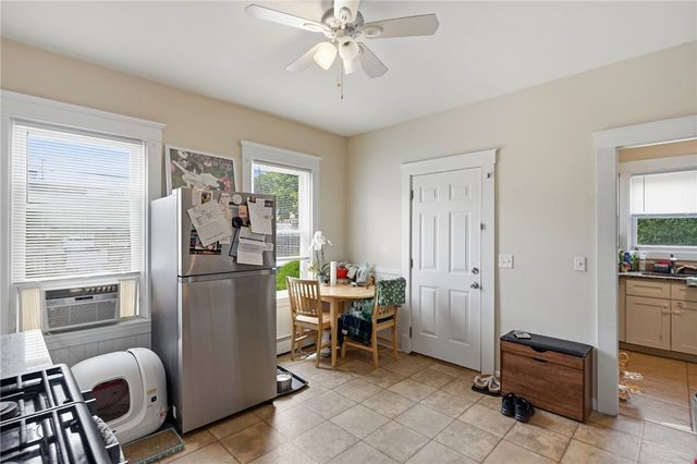 981 Smith Street, Providence, RI 02908