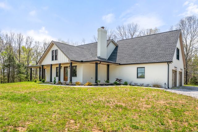 2210 Garners Creek Rd, Dickson, TN 37055