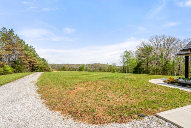 2210 Garners Creek Rd, Dickson, TN 37055