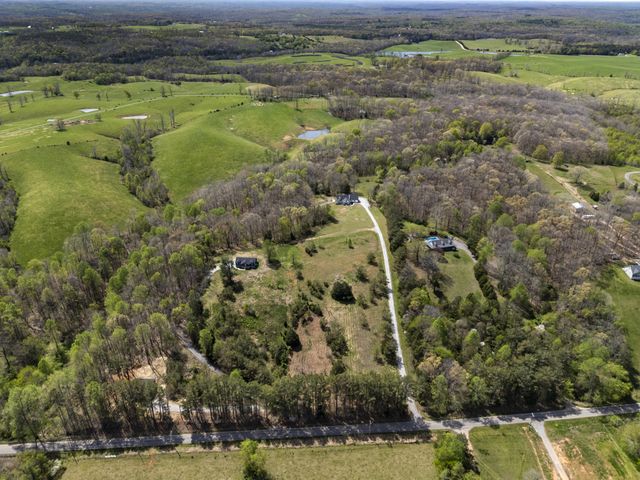 2210 Garners Creek Rd, Dickson, TN 37055