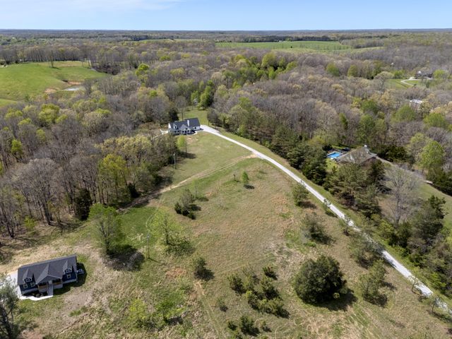 2210 Garners Creek Rd, Dickson, TN 37055