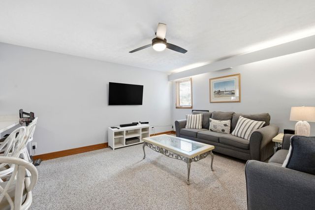 6813 Porcher Dr Apt 13, Myrtle Beach, SC 29572