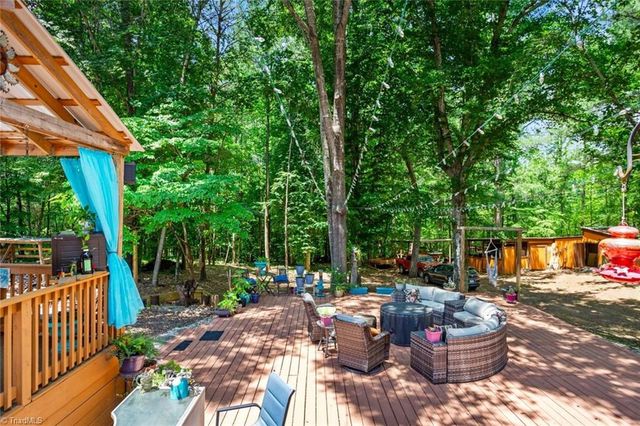 143 Mohegan Trail, Mocksville, NC 27028
