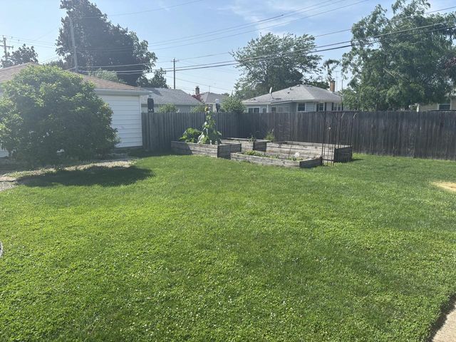 2112 26th STREET, Kenosha, WI 53140