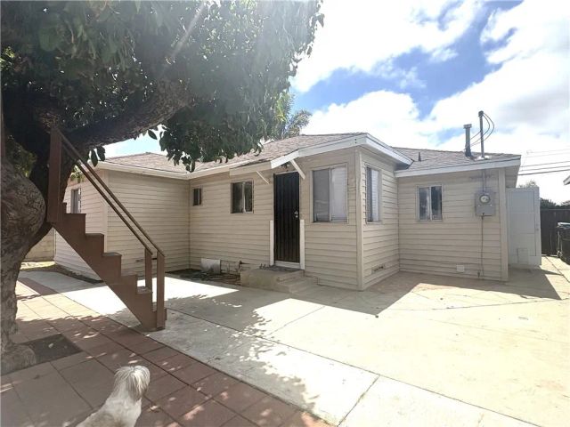 11022 Doty, Inglewood, CA 90303