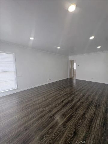 11022 Doty, Inglewood, CA 90303