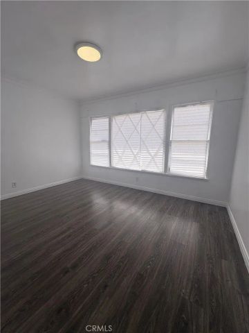 11022 Doty, Inglewood, CA 90303