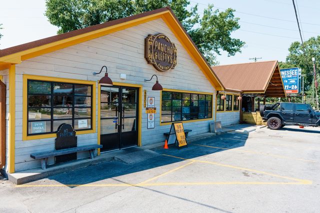 5109 Nevada Ave, Nashville, TN 37209