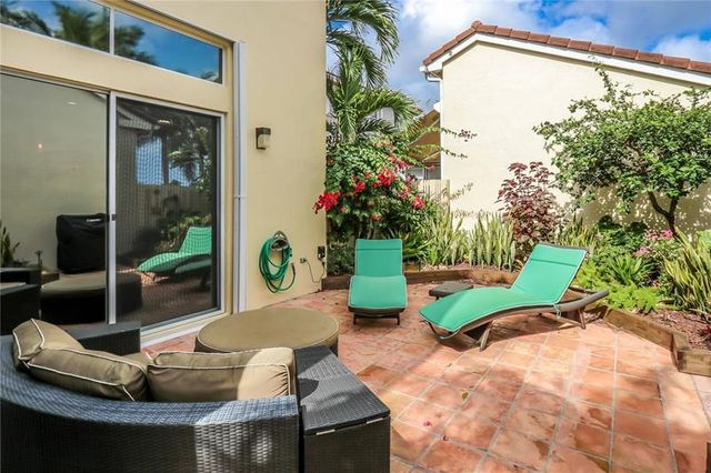 1115 Linden St, Hollywood, FL 33019