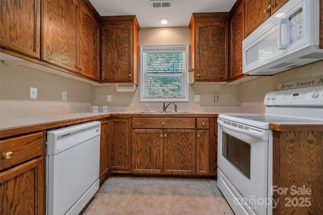 425 Huffstetler Road, Gastonia, NC 28056