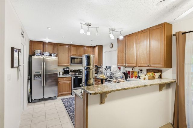 4001 BENEVA ROAD 305, Sarasota, FL 34233