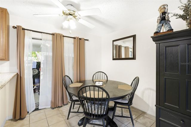 4001 BENEVA ROAD 305, Sarasota, FL 34233