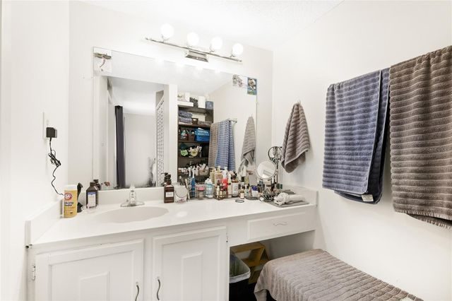 4001 BENEVA ROAD 305, Sarasota, FL 34233