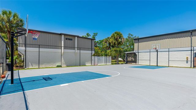 4001 BENEVA ROAD 305, Sarasota, FL 34233