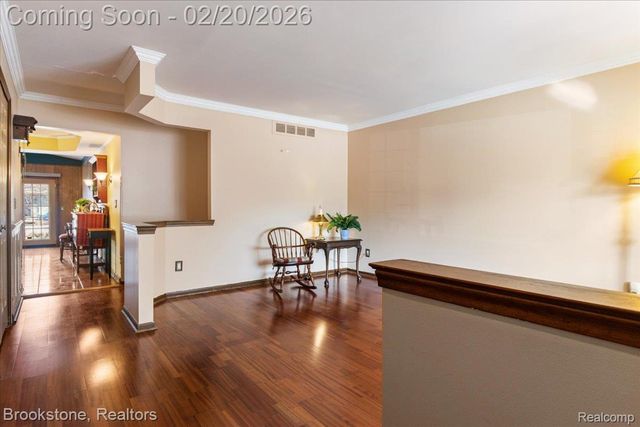 15303 Lincolnshire Lane, Fraser, MI 48026