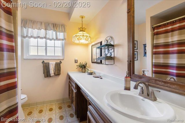 15303 Lincolnshire Lane, Fraser, MI 48026