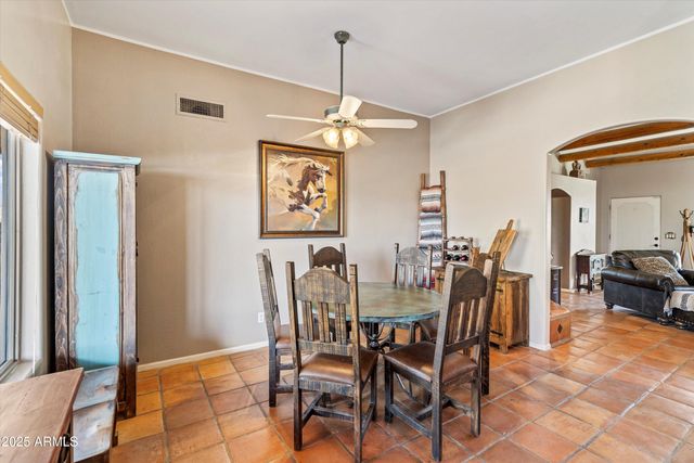 33449 N 10TH Street, Phoenix, AZ 85085