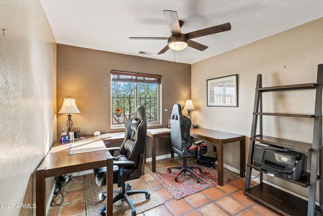 33449 N 10TH Street, Phoenix, AZ 85085