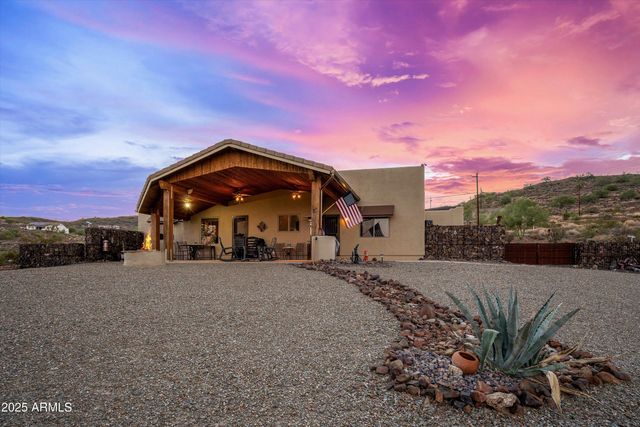 33449 N 10TH Street, Phoenix, AZ 85085