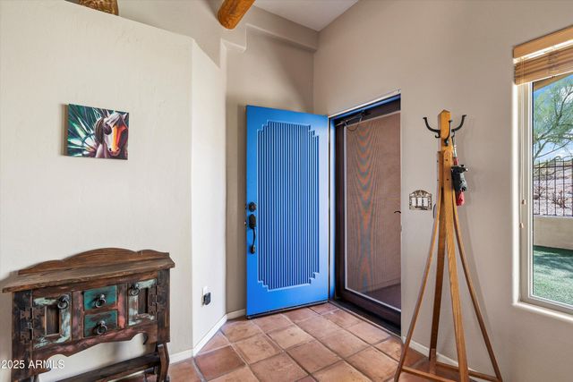 33449 N 10TH Street, Phoenix, AZ 85085