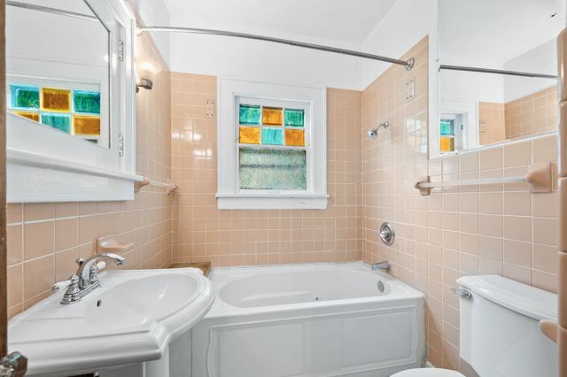 253 S Lorraine Ave, Wichita, KS 67211