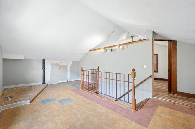 253 S Lorraine Ave, Wichita, KS 67211