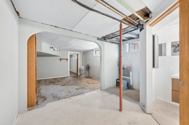 253 S Lorraine Ave, Wichita, KS 67211