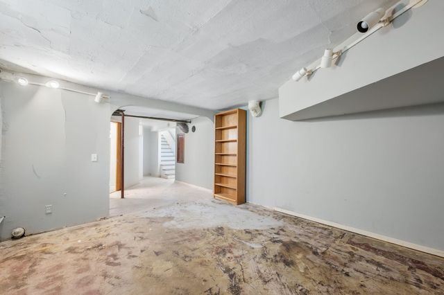 253 S Lorraine Ave, Wichita, KS 67211