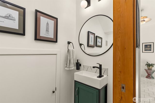 20603 Chief Sam Wilson Way NE, Indianola, WA 98342
