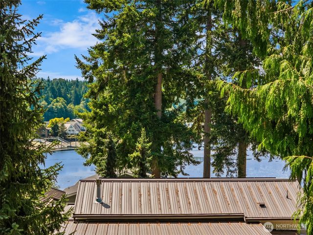 20603 Chief Sam Wilson Way NE, Indianola, WA 98342