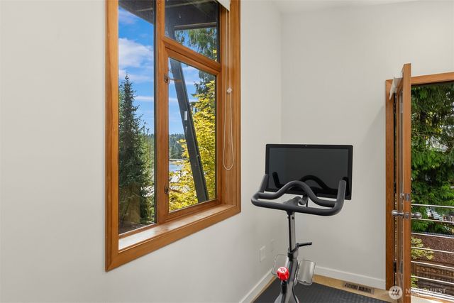 20603 Chief Sam Wilson Way NE, Indianola, WA 98342