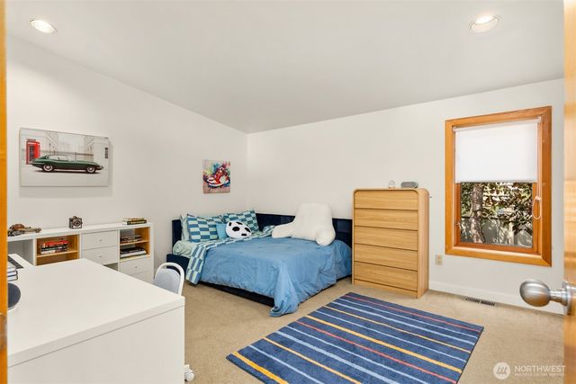20603 Chief Sam Wilson Way NE, Indianola, WA 98342