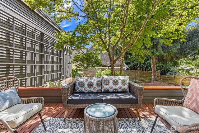 20603 Chief Sam Wilson Way NE, Indianola, WA 98342