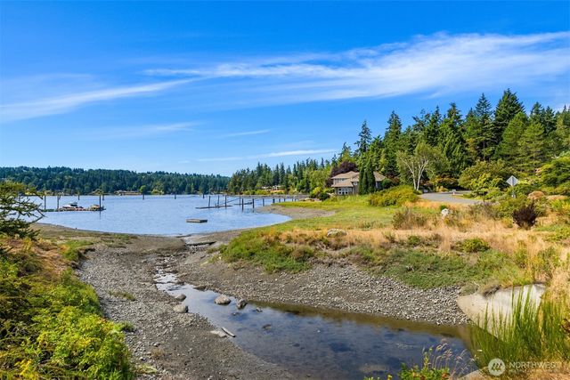 20603 Chief Sam Wilson Way NE, Indianola, WA 98342