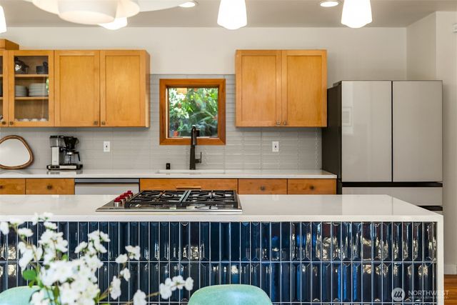 20603 Chief Sam Wilson Way NE, Indianola, WA 98342