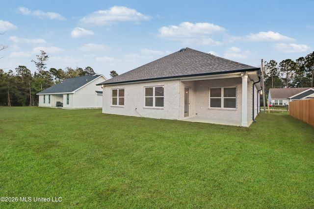 10875 Ala Moana Street, Diamondhead, MS 39525