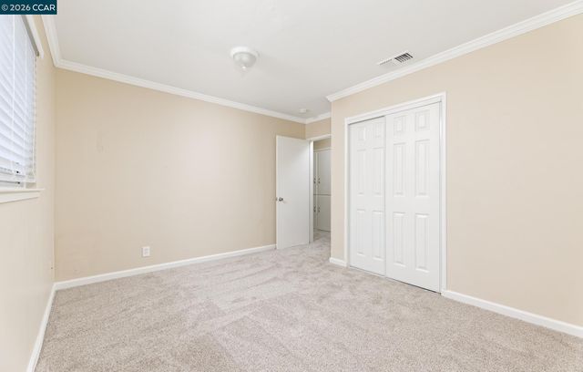 5206 Priscilla Ln, Sacramento, CA 95820